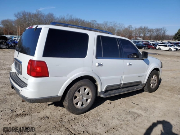 2004 Lincoln Navigator Luxury with VIN 5LMFU27R74LJ32765, listed as a Copart auction lot 86725004 with 0 mi miles and Salvage Title. Bid and sale history available at carsss.com. Image 3.