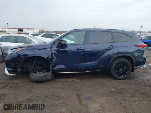 2023 Toyota Highlander L with VIN 5TDKDRBH3PS016835, listed as a IAAI auction lot 41683201 with 20,199 mi miles and . Bid and sale history available at DreamBid. Image 14.