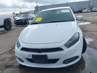 2015 Dodge Dart SXT z VIN 1C3CDFBB9FD278078, wystawiony jako IAAI lot #41486575 z przebiegiem 49 767 mil mil oraz . Historia ofert i sprzedaży dostępna na DreamBid. Obrazek 12.