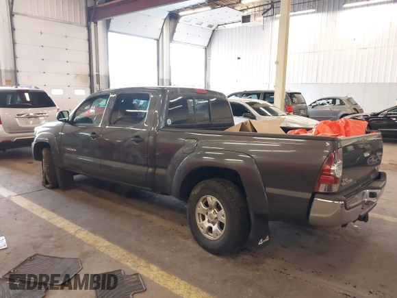 2013 Toyota Tacoma with VIN 3TMMU4FN0DM049900, listed as a IAAI auction lot 41242552 with 1 mi miles. Bid and sale history available at carsss.com. Image 3.