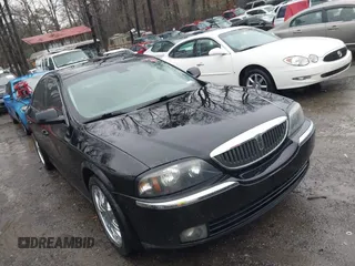 2005 Lincoln LS w/Luxury Pkg with VIN 1LNHM86S85Y618900, listed as a IAAI auction lot 41308598 with 203,974 mi miles. Bid and sale history available at carsss.com. Image 1.