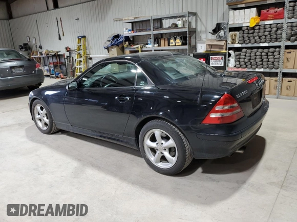 2003 Mercedes-Benz SLK 320 with VIN WDBKK65F23F277574, listed as a Copart auction lot 82523004 with 112,143 mi miles and Clean title. Bid and sale history available at DreamBid. Image 2.