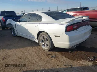 2014 Dodge Charger SE with VIN 2C3CDXBG6EH340877, listed as a IAAI auction lot 41337234 with 181,870 mi miles. Bid and sale history available at carsss.com. Image 3.