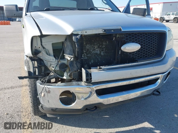 2007 Ford F-150 XLT with VIN 1FTPX14V17FB68694, listed as a IAAI auction lot 41779311 with 160,622 mi miles. Bid and sale history available at carsss.com. Image 6.