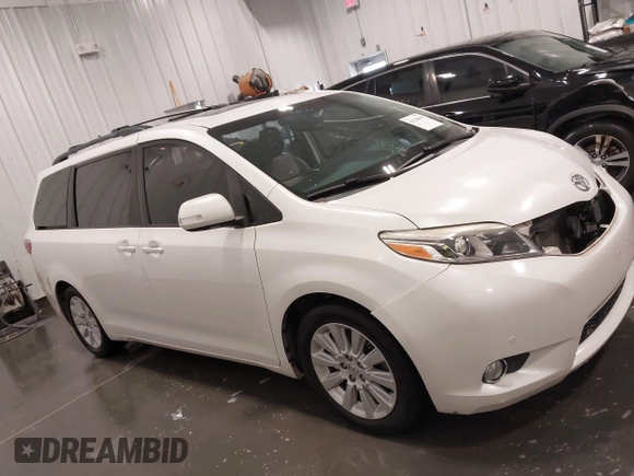 2015 Toyota Sienna XLE with VIN 5TDYK3DC3FS532593, listed as a IAAI auction lot 42126016 with 80,843 mi miles and . Bid and sale history available at DreamBid. Image 14.