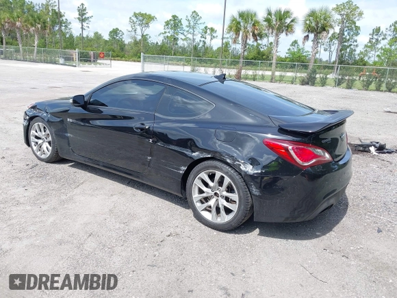 2013 Hyundai Genesis Coupe Grand Touring with VIN KMHHU6KJ4DU084544, listed as a IAAI auction lot 42392452 with 58,916 mi miles and . Bid and sale history available at DreamBid. Image 3.