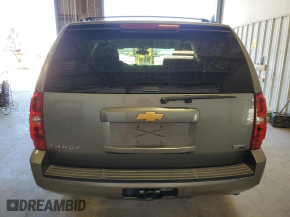 2012 Chevrolet Tahoe LS z VIN 1GNSCAE06CR318744, wystawiony jako Copart lot #46444455 z przebiegiem 194 651 mil mil oraz Czysty tytuł • Clean title. Historia ofert i sprzedaży dostępna na DreamBid. Obrazek 6.
