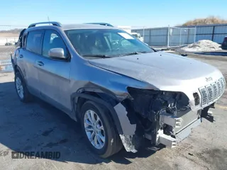 2020 Jeep Cherokee Latitude with VIN 1C4PJLCB0LD536471, listed as a IAAI auction lot 41680568 with 150,397 mi miles. Bid and sale history available at carsss.com. Image 1.