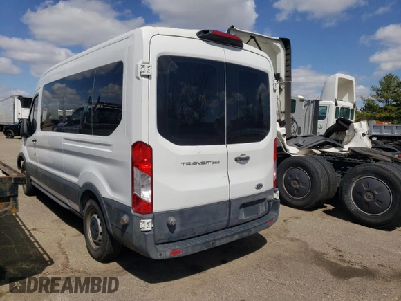 2018 Ford Transit Passenger XL with VIN 1FBAX2CM2JKA68997, listed as a Copart auction lot 50239175 with 201,545 mi miles and Clean title. Bid and sale history available at DreamBid. Image 2.
