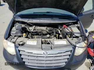 2005 Chrysler Town & Country LX с VIN 2C4GP44RX5R502120, выставлен на аукционе Copart как лот 65573975 с пробегом 95 154 миль миль и Чистый • Clean title. История ставок и продаж доступна на DreamBid. Изображение 12.