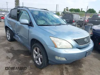 2005 Lexus RX 330 with VIN 2T2HA31U85C063620, listed as a IAAI auction lot 42023384 with 180,202 mi miles. Bid and sale history available at carsss.com. Image 1.