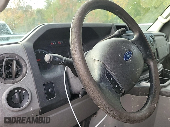 2013 Ford Econoline Passenger XL с VIN 1FBSS3BL5DDA49371, выставлен на аукционе IAAI как лот 42624885 с пробегом 62 763 миль миль и . История ставок и продаж доступна на DreamBid. Изображение 48.