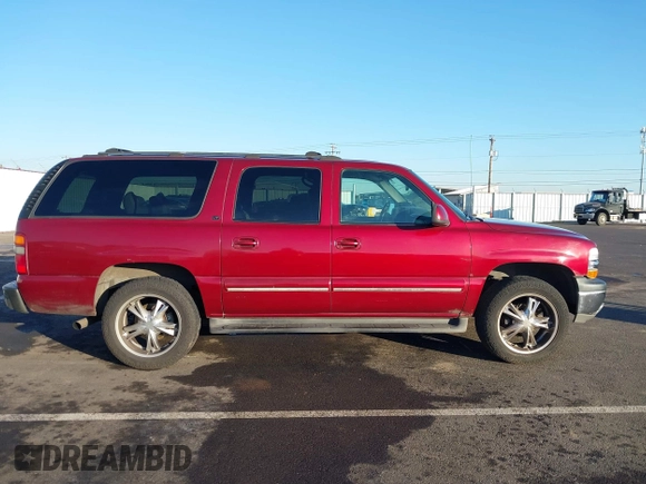 2002 Chevrolet Suburban LT with VIN 1GNFK16T92J186217, listed as a IAAI auction lot 41446083 with 199,849 mi miles. Bid and sale history available at carsss.com. Image 13.