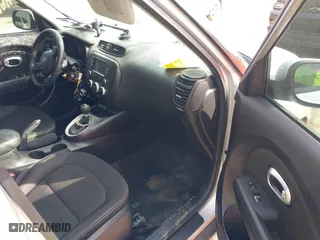 2019 Kia Soul with VIN KNDJN2A24K7641034, listed as a IAAI auction lot 41568605 with 63,685 mi miles. Bid and sale history available at carsss.com. Image 5.