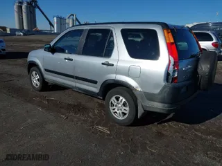 2002 Honda CR-V EX with VIN JHLRD78812C089581, listed as a IAAI auction lot 41098313 with 135,160 mi miles. Bid and sale history available at carsss.com. Image 3.