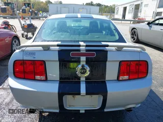 2007 Ford Mustang GT Deluxe with VIN 1ZVFT82HX75266798, listed as a IAAI auction lot 41889513 with 221,902 mi miles. Bid and sale history available at carsss.com. Image 16.