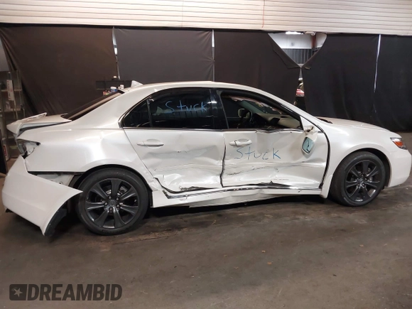 2010 Acura RL Technology with VIN JH4KB2F67AC001882, listed as a IAAI auction lot 40549480 with 122,164 mi miles and . Bid and sale history available at DreamBid. Image 13.