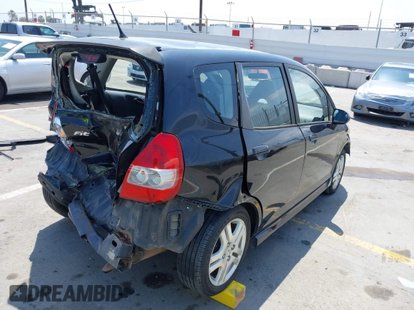 2007 Honda Fit Sport with VIN JHMGD38677S050534, listed as a IAAI auction lot 42382491 with 157,246 mi miles and . Bid and sale history available at DreamBid. Image 4.