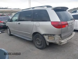 2005 Toyota Sienna CE z VIN 5TDZA23C95S222269, wystawiony jako IAAI lot #42194423 z przebiegiem 282 028 mil mil oraz . Historia ofert i sprzedaży dostępna na DreamBid. Obrazek 3.