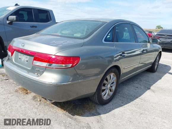 2007 Hyundai Azera SE with VIN KMHFC46F07A156589, listed as a IAAI auction lot 40896753 with 0 mi miles. Bid and sale history available at carsss.com. Image 4.