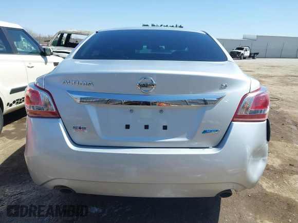 2013 Nissan Altima SV with VIN 1N4AL3AP4DN539082, listed as a IAAI auction lot 41848939 with 142,294 mi miles and . Bid and sale history available at carsss.com. Image 17.