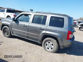 2013 Jeep Patriot Sport with VIN 1C4NJPBA0DD245736, listed as a IAAI auction lot 41651282 with 227,456 mi miles. Bid and sale history available at carsss.com. Image 3.