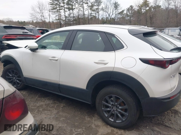 2024 Mazda CX-30 2.5 S with VIN 3MVDMBAM5RM663057, listed as a IAAI auction lot 41695597 with 10,443 mi miles. Bid and sale history available at carsss.com. Image 14.