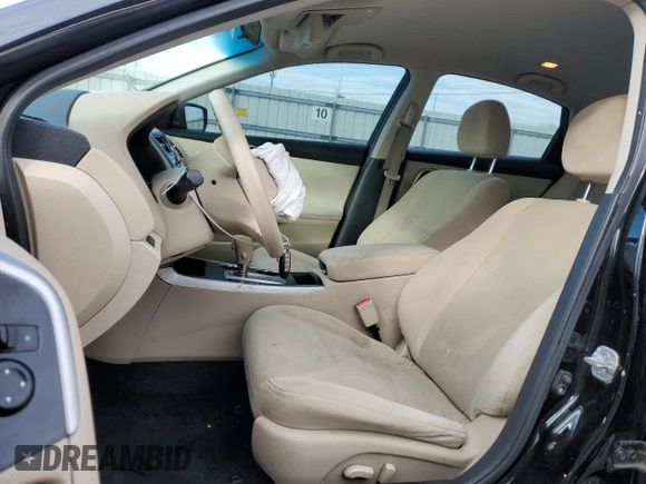 2015 Nissan Altima SV with VIN 1N4AL3AP4FC152224, listed as a Copart auction lot 41979295 with 232,781 mi miles and Clean Title. Bid and sale history available at DreamBid. Image 7.
