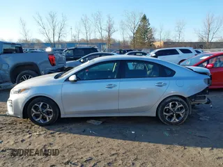 2019 Kia Forte LXS with VIN 3KPF24AD5KE130637, listed as a IAAI auction lot 41814708 with 130,012 mi miles. Bid and sale history available at carsss.com. Image 14.