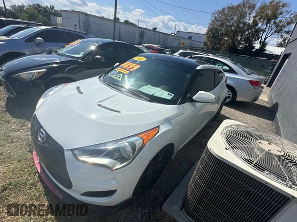 2012 Hyundai Veloster w/Gray Int with VIN KMHTC6AD6CU036826, listed as a Copart auction lot 45042645 with 169,498 mi miles and Clean title. Bid and sale history available at DreamBid. Image 2.