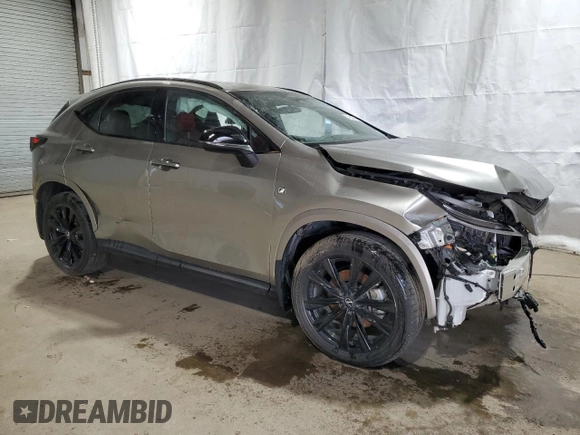 2024 Lexus NX 350 F Sport z VIN 2T2KGCEZ5RC031983, wystawiony jako Copart lot #49097585 z przebiegiem 6 402 mil mil oraz Czysty tytuł • Clean title. Historia ofert i sprzedaży dostępna na DreamBid. Obrazek 4.