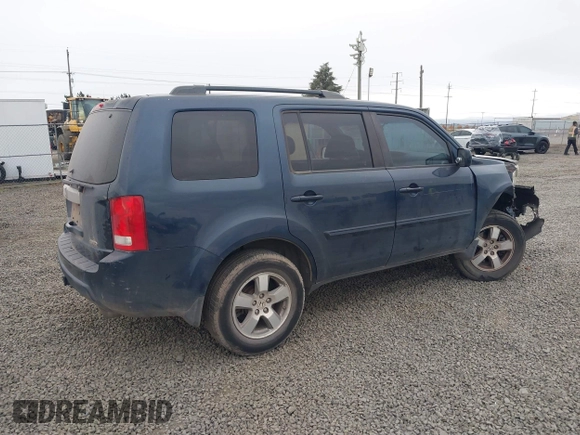 2011 Honda Pilot EX with VIN 5FNYF4H41BB004997, listed as a IAAI auction lot 40505560 with 141,487 mi miles. Bid and sale history available at carsss.com. Image 4.