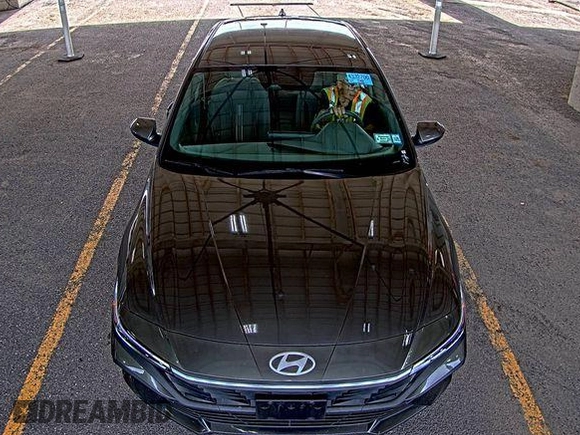 2024 Hyundai Elantra SEL with VIN KMHLM4DG7RU648064, listed as a IAAI auction lot 42678534 with 33,993 mi miles and . Bid and sale history available at DreamBid. Image 1.