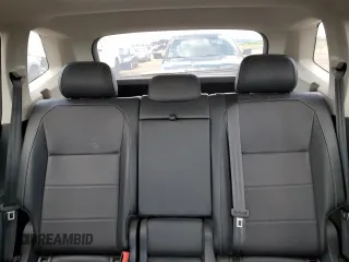 2018 Volkswagen Tiguan SEL с VIN 3VV2B7AX2JM149176, выставлен на аукционе Copart как лот 62176525 с пробегом 139 556 миль миль и Списание • Salvage title. История ставок и продаж доступна на DreamBid. Изображение 10.