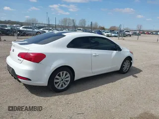 2016 Kia Forte EX with VIN KNAFX6A86G5632976, listed as a IAAI auction lot 41915868 with 116,799 mi miles and . Bid and sale history available at DreamBid. Image 4.
