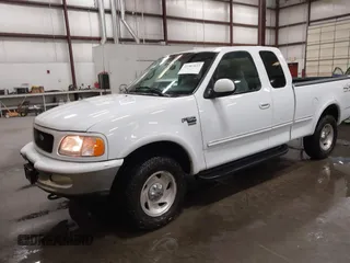 1998 Ford F-150 с VIN 1FTRX18L1WKB99239, выставлен на аукционе IAAI как лот 41987823 с пробегом 217 930 миль миль и . История ставок и продаж доступна на DreamBid. Изображение 20.