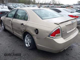 2007 Ford Fusion SE with VIN 3FAHP01127R269512, listed as a IAAI auction lot 41731182 with 227,870 mi miles. Bid and sale history available at carsss.com. Image 3.
