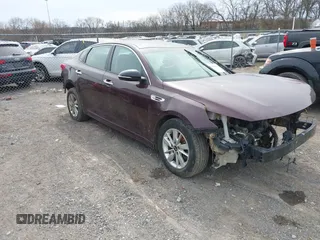 2018 Kia Optima LX z VIN 5XXGT4L30JG185640, wystawiony jako IAAI lot #41645104 z przebiegiem Nie podano mil oraz . Historia ofert i sprzedaży dostępna na DreamBid. Obrazek 1.