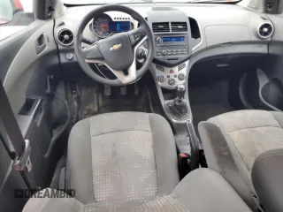 2015 Chevrolet Sonic LS with VIN 1G1JB6SH2F4156670, listed as a Copart auction lot 61572825 with 111,373 mi miles and Clean title. Bid and sale history available at DreamBid. Image 8.