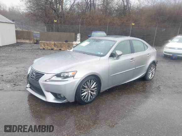 2014 Lexus IS 250 with VIN JTHCF1D22E5010356, listed as a IAAI auction lot 41869768 with 139,010 mi miles and . Bid and sale history available at DreamBid. Image 18.