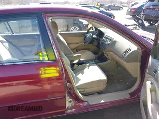 2002 Honda Civic LX with VIN 1HGES16532L017354, listed as a IAAI auction lot 41762516 with 239,122 mi miles and . Bid and sale history available at DreamBid. Image 5.