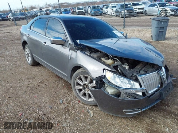 2012 Lincoln MKZ with VIN 3LNHL2GC9CR823581, listed as a IAAI auction lot 41810748 with 1 mi miles. Bid and sale history available at carsss.com. Image 1.