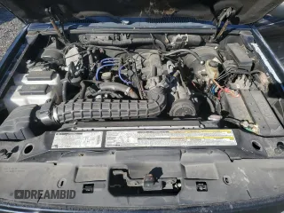 2000 Ford Explorer XLS z VIN 1FMZU62X3YZB92977, wystawiony jako Copart lot #80858044 z przebiegiem 239 166 mil mil oraz Szkoda całkowita • Salvage title. Historia ofert i sprzedaży dostępna na DreamBid. Obrazek 12.