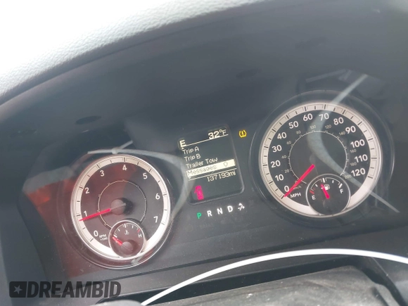 2016 Ram 2500 SLT with VIN 3C6TR5DTXGG387481, listed as a IAAI auction lot 41524798 with 137,193 mi miles. Bid and sale history available at carsss.com. Image 7.
