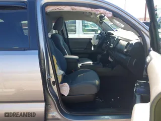 2021 Toyota Tacoma 2WD SR with VIN 5TFAX5GN9MX192241, listed as a IAAI auction lot 41323346 with 20,138 mi miles. Bid and sale history available at carsss.com. Image 5.