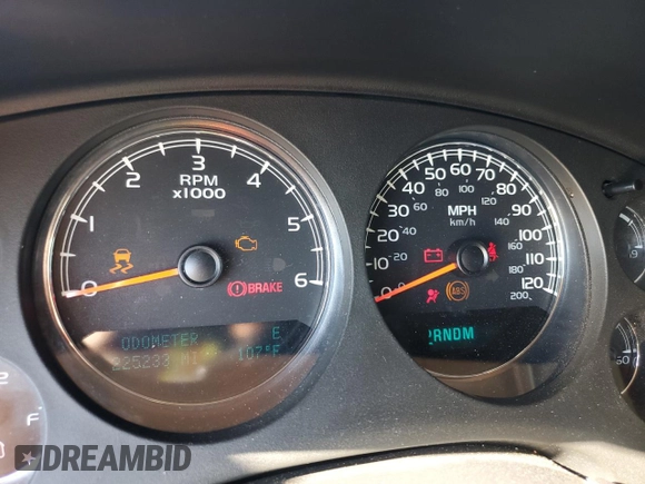 2012 Chevrolet Avalanche LTZ with VIN 3GNMCGE02CG303542, listed as a Copart auction lot 70041504 with 225,233 mi miles and Salvage title. Bid and sale history available at DreamBid. Image 9.