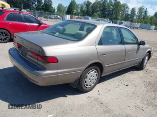 1999 Toyota Camry LE с VIN 4T1BG28K8XU483578, выставлен на аукционе IAAI как лот 42450294 с пробегом 122 664 миль миль и . История ставок и продаж доступна на DreamBid. Изображение 4.