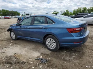 2019 Volkswagen Jetta S with VIN 3VWC57BU2KM214508, listed as a Copart auction lot 57969995 with 30,717 mi miles and Salvage title. Bid and sale history available at DreamBid. Image 2.