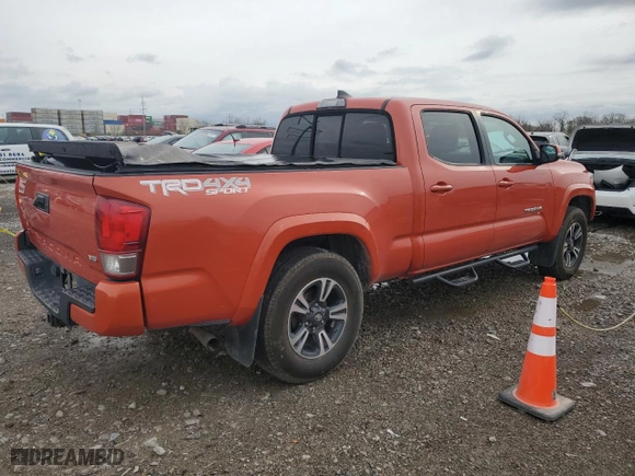 2016 Toyota Tacoma SR5 with VIN 5TFDZ5BN7GX012807, listed as a Copart auction lot 46903575 with 0 mi miles and Salvage Title. Bid and sale history available at carsss.com. Image 3.