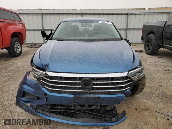 2020 Volkswagen Jetta S z VIN 3VWN57BU5LM101811, wystawiony jako Copart lot #49731165 z przebiegiem 90 634 mil mil oraz Szkoda całkowita • Salvage title. Historia ofert i sprzedaży dostępna na DreamBid. Obrazek 5.